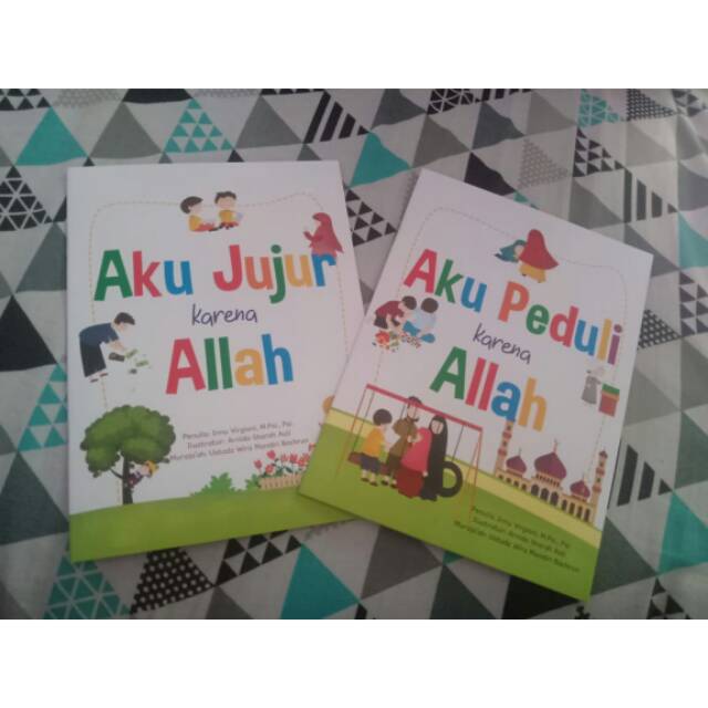 Seri buku : Aku Jujur Karena Allah dan Aku Peduli Karena Allah | Shopee  Indonesia