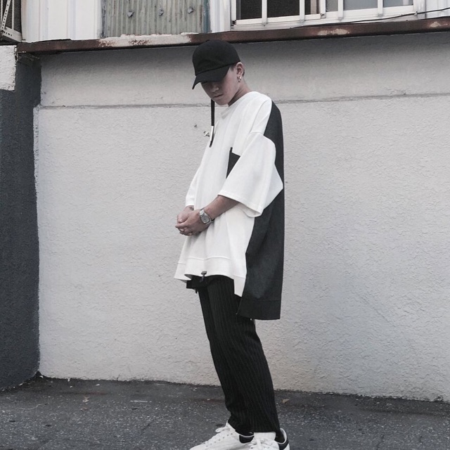 Baju Kaos Oversize dropshoulder pocket Shopee Indonesia