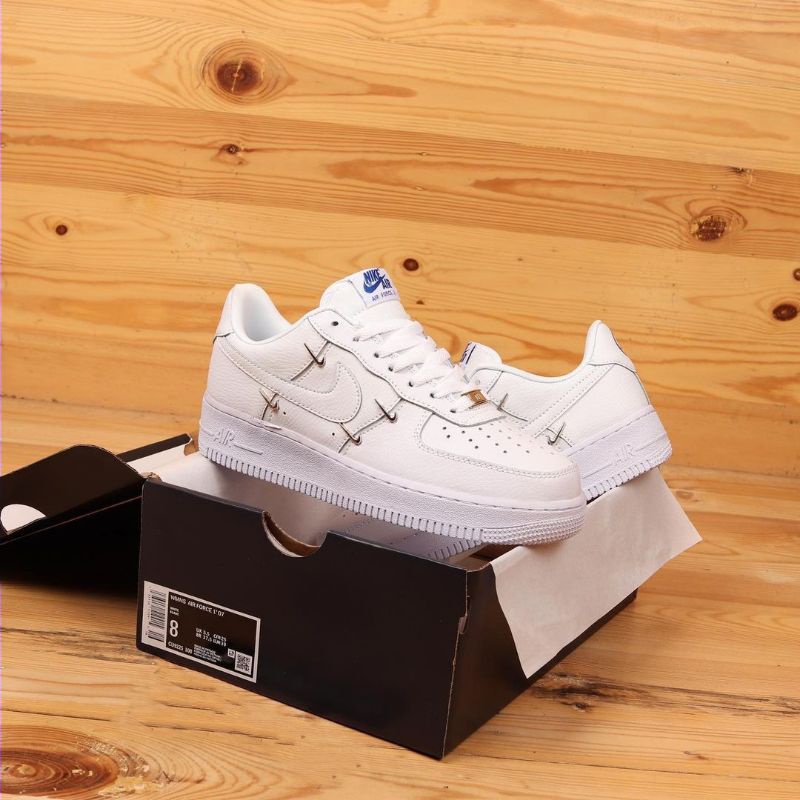 Jual Nike Air Force 1 07 Lx Sisterhood Hyper Royal White | Shopee Indonesia
