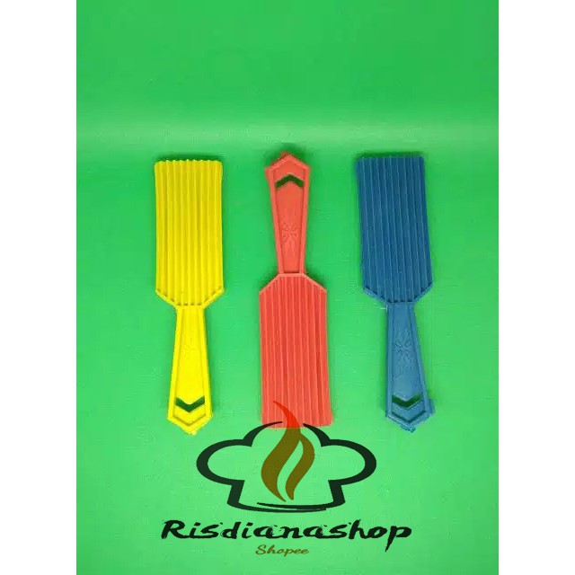 CETAKAN KUE BAWANG / NASTAR GULUNG 3 PCS Shopee Indonesia