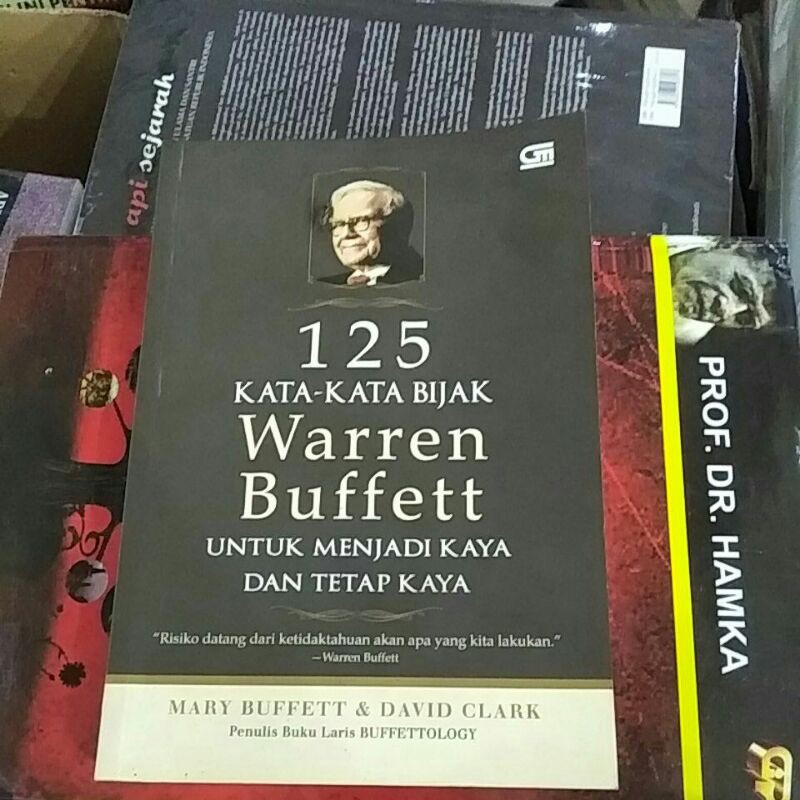 buku 125 kata kata bijak warren buffet untuk menjadi kaya dan tetap kaya |  Shopee Indonesia