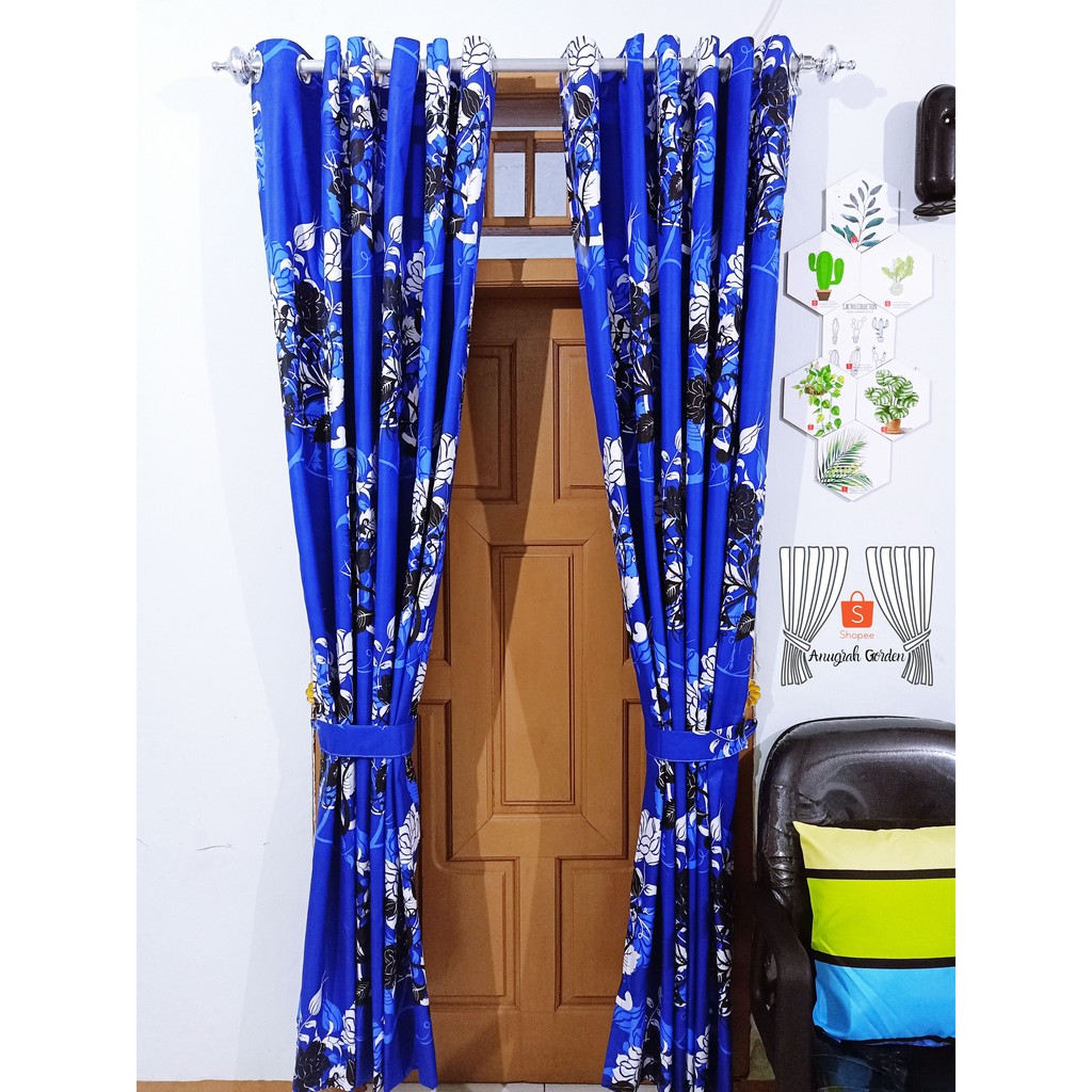 23+ Gorden Jendela Kecil Karakter, Inspirasi Spesial!