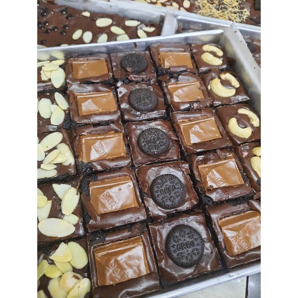 Jual Brownies fudgy, Fudgy brownie, brownies panggang, brownies hampers