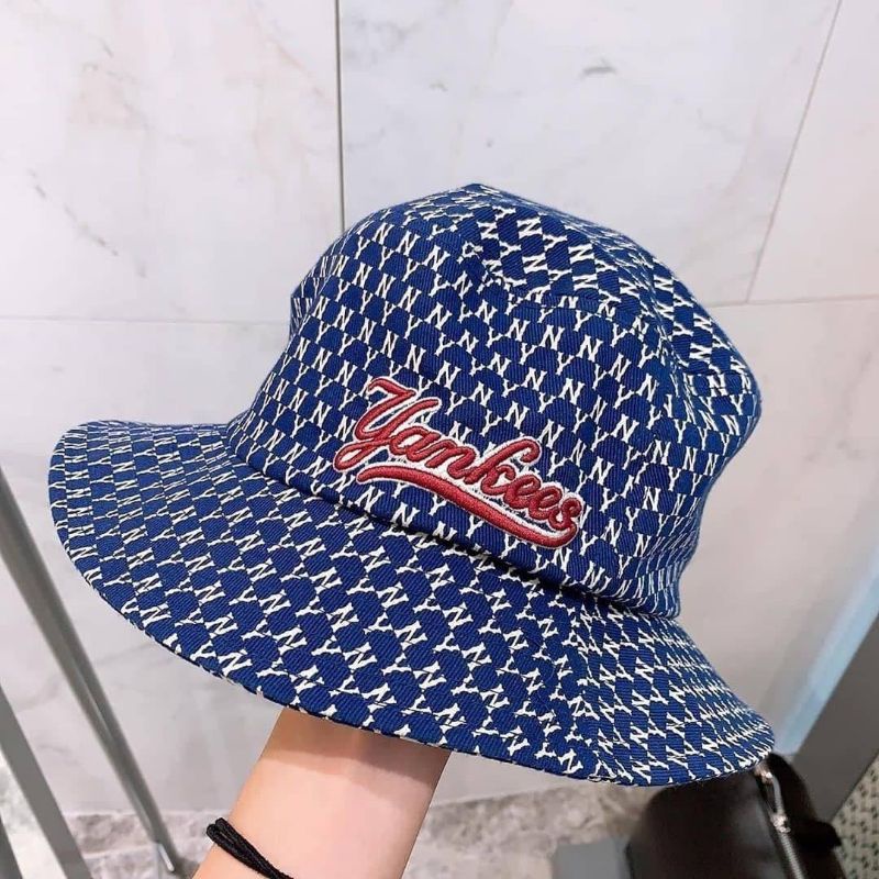 แท้ ???? MLB Bucket Hat monogram Yankees หมวกบักเก็ต สีน้ำเงิน