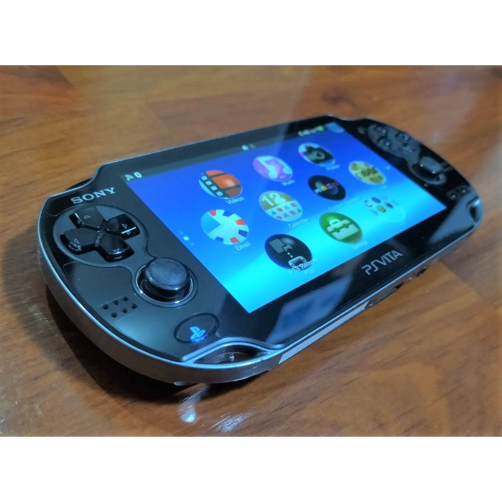PS Vita รุ่น 1000 จอ OLED สายมืด 64G แปลงแล้ว พร้อมลง (PKGj