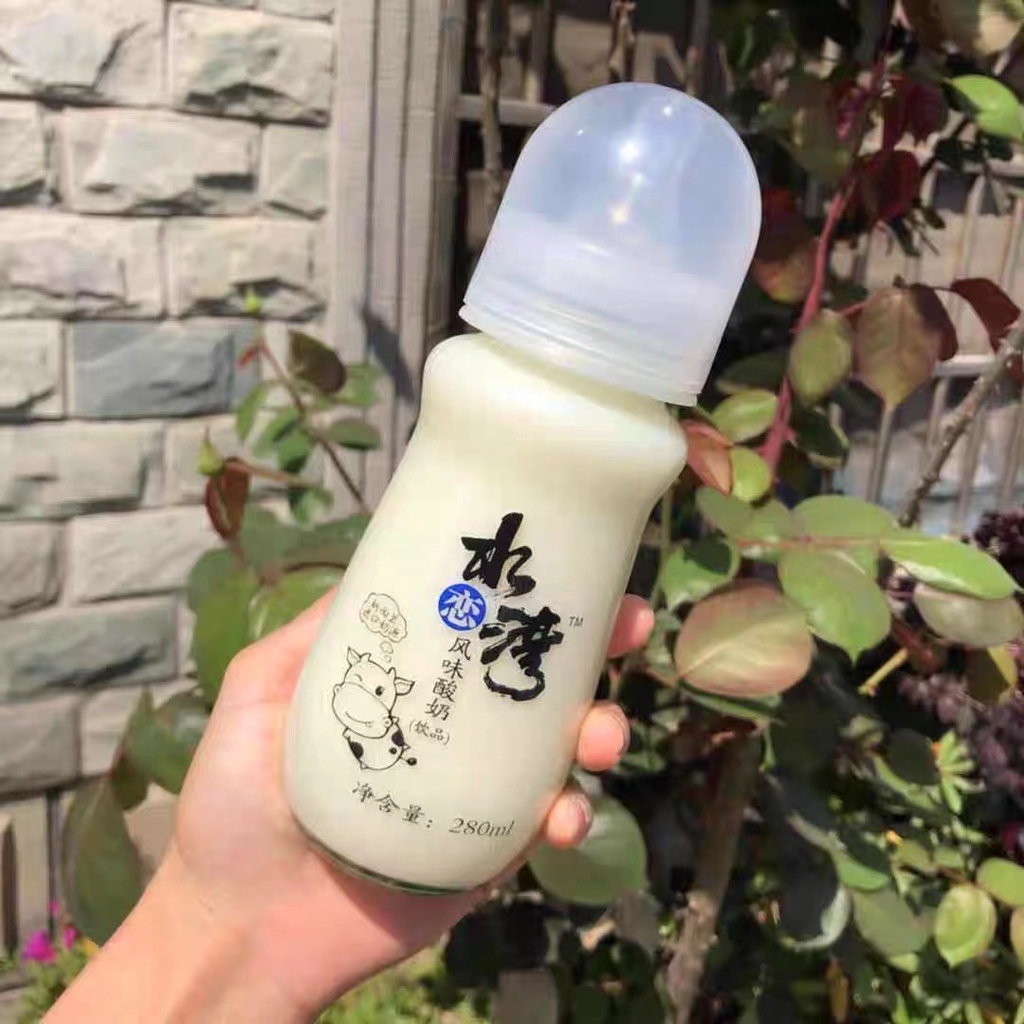 โยเกริต์ ขวดนม นมเปรี้ยว โยเกิร์ต แบบดูดขวด Shui Lian Wan Yogurt Drink