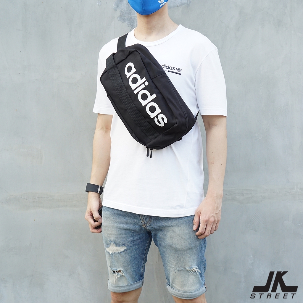 SOLD OUT ไซส์ใหญ่ กระเป๋าคาดเอว คาดอก adidas Linear Core Crossbody Bag DT4823 ลิขสิทธิ์แท้ คาด