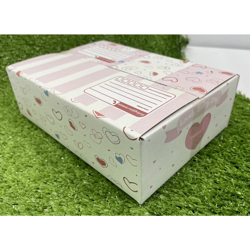 กล่องพัสดุ ลายหัวใจ Size 0 ยกแพ็ค20ใบ t5_paper_pallet ThaiPick