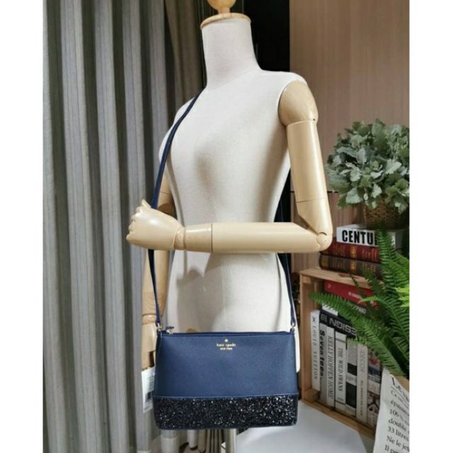 1 ใบสุดท้าย มือสอง ของแท้ กระเป๋าสะพาย Kate Spade New York Glitter