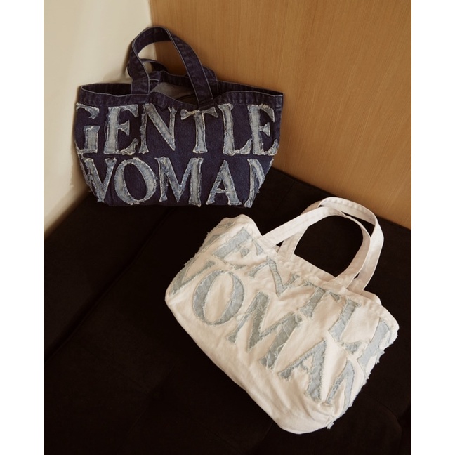กระเป๋า gentlewoman Logo Strap Shopping Tote และ Bay Area Shopping Tote