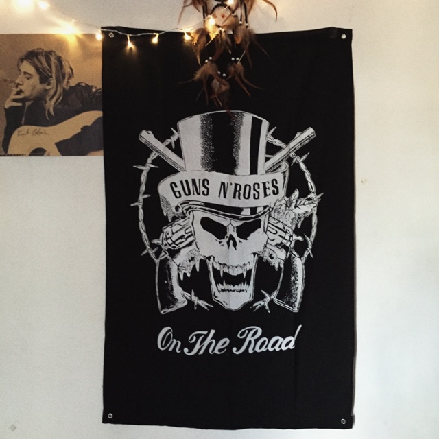 ธงกันแอนด์โรส gunn’roses Shopee Thailand