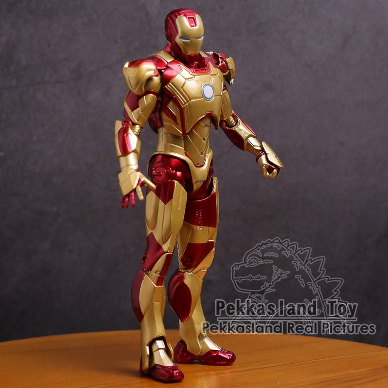 Iron Man Mark MK 42 Gold Iron Man VC Action Figure Collectible Model