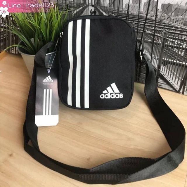Adidas mini crossbody bag ของแท้ ราคาถูก Shopee Thailand