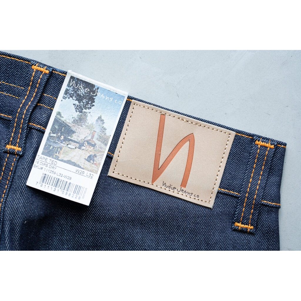 Tape Ted 16 Dips Dry (แถมฟรี ถุงผ้ามูลค่า 300 บาท) ยีนส์ผ้าดิบ จาก Nudie Jeans ของแท้ 100 นำเข้า