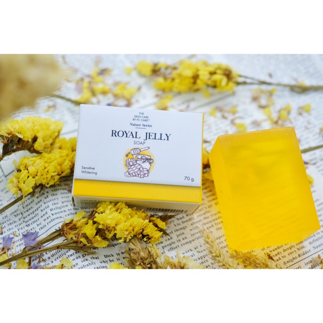 สบู่นมผึ้ง ROYAL JELLY SOAP Shopee Thailand