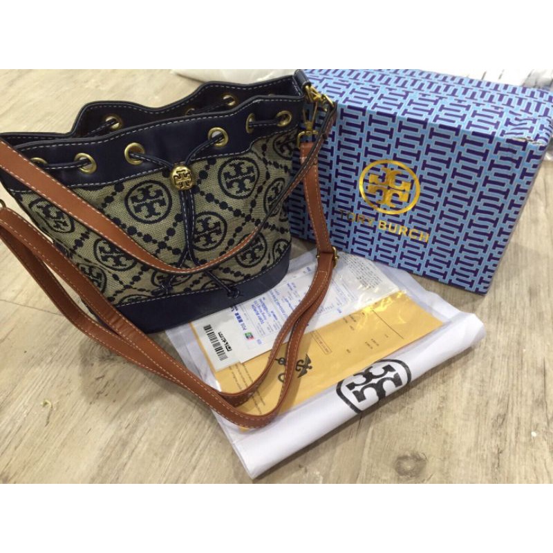 กระเป๋าทรงขนมจีบ Tory Burch Shopee Thailand