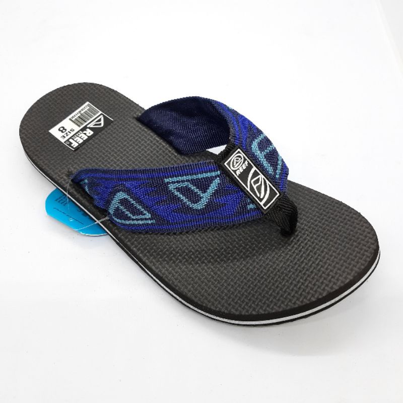 รองเท้าแตะ Reef Slipper รุ่น Classic retro foot_locker ThaiPick