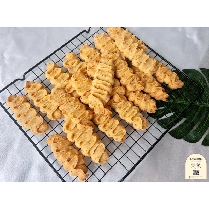 คุกกี้กระเทียมชีสGarlic Parmesan Cheese 1 กล่อง 10 ชิ้น mommy.far