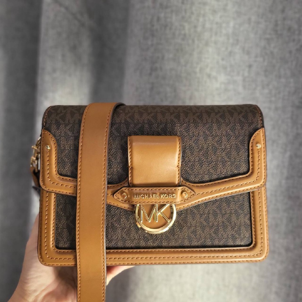 Arriba 100+ imagen michael kors jessie medium pebbled leather shoulder