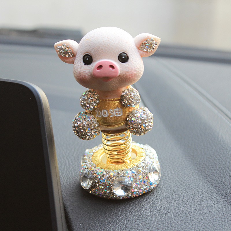 Car shook his head pig car ornaments rhinestone pearl swing pig