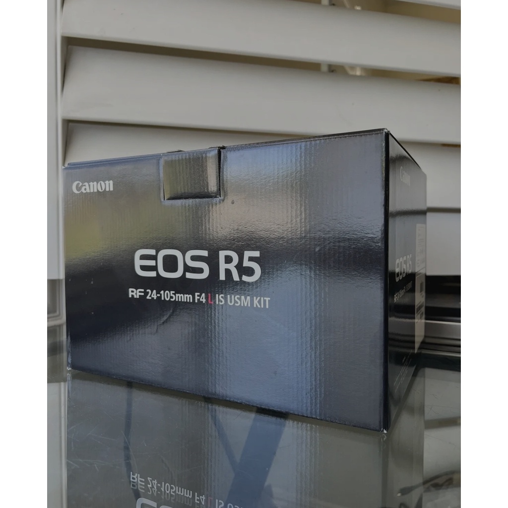 Canon EOS R5 Full Frame Mirrorless Camera RF 24105mm F4 L is USM Lens