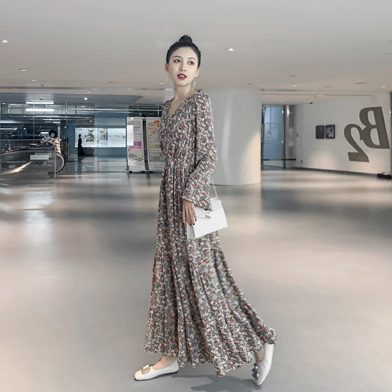 Free Shipping Spring Clothes????Korean Style Floral Skirt Women's