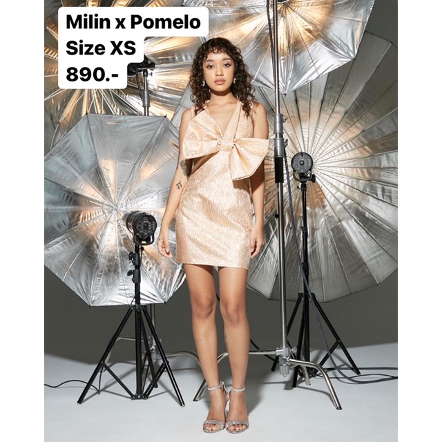 Milin x Pomelo เดรสโบว์ เดรสสั้น ตีมทอง เดรสไปงานแต่ง Shopee Thailand