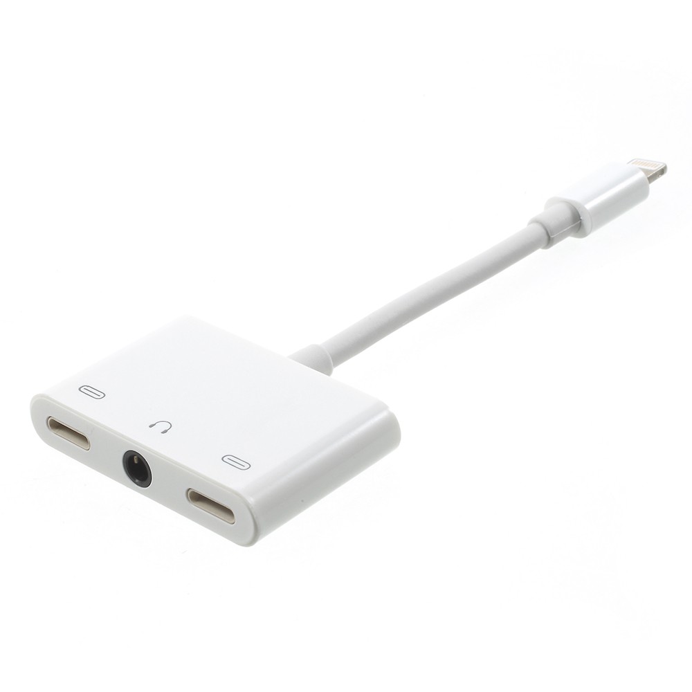 Male Lightning 8pin to 3.5mm Audio Jacks + 2 Female