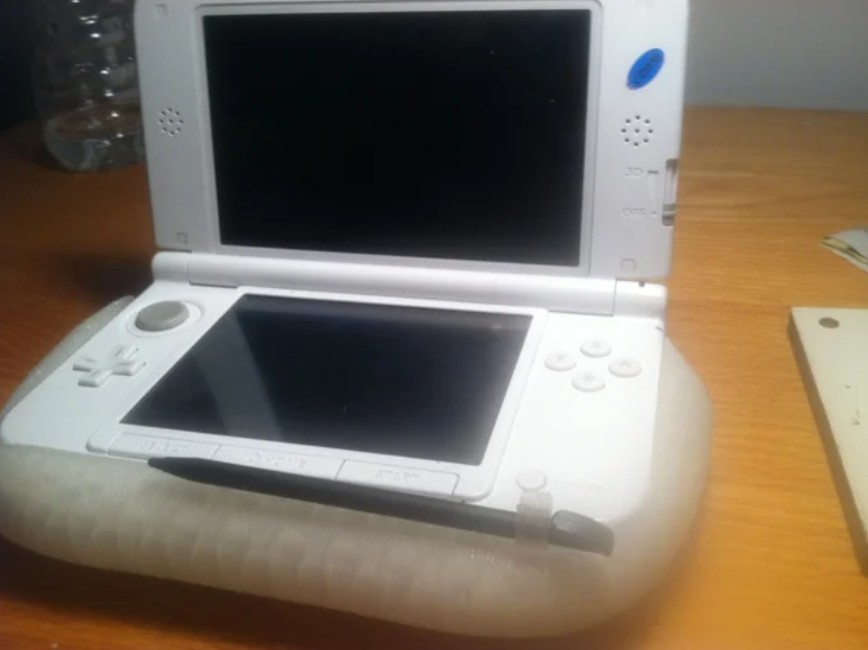 Accesorios Nintendo 3DS XL Comfort Grip H3D Shopee México