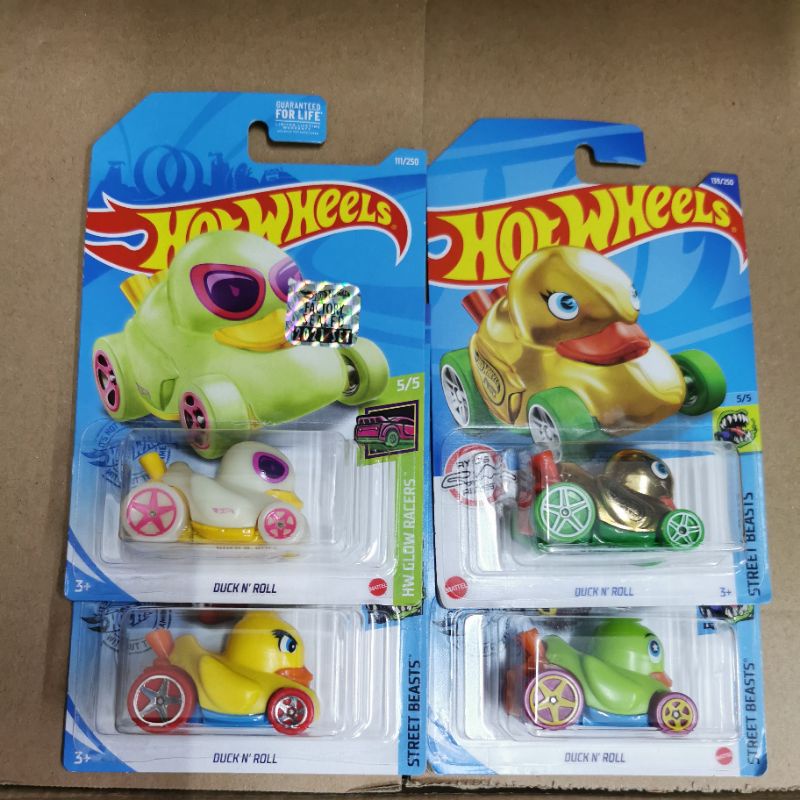 Hot Wheels Glow in The Dark Duck N Roll Animal Duck Gold treasure hunt