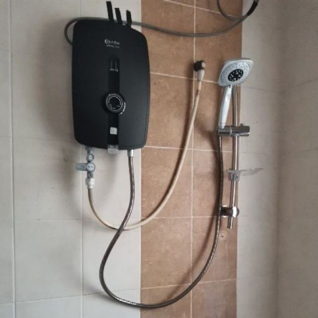 CENTON Instant Shower Water Heater Vintage Series (with Booster Pump