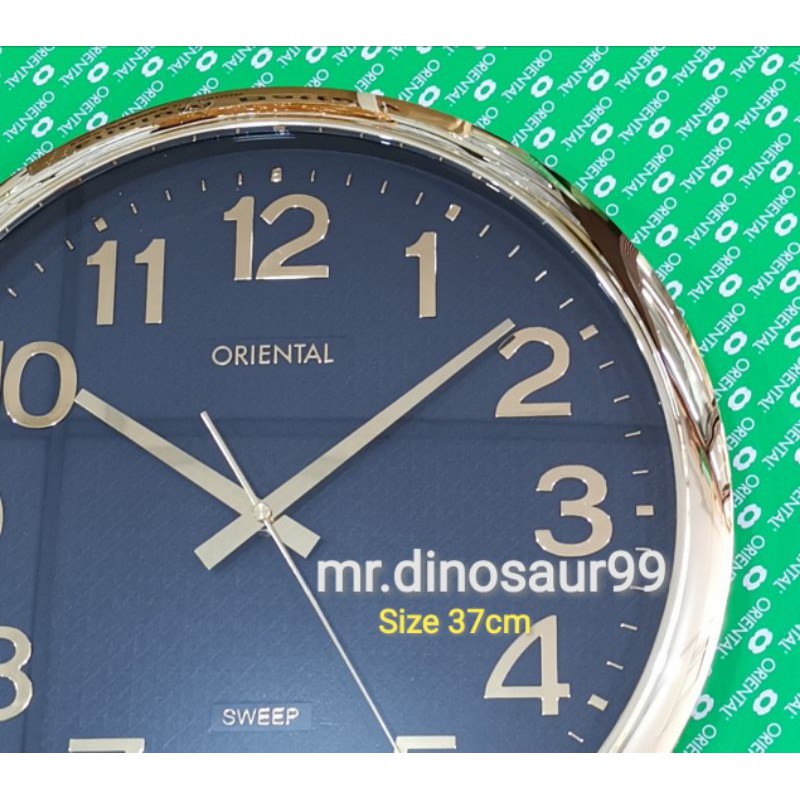 Original ORIENTAL 37cm Shining Colour Japan Sweep Quartz Wall Clock