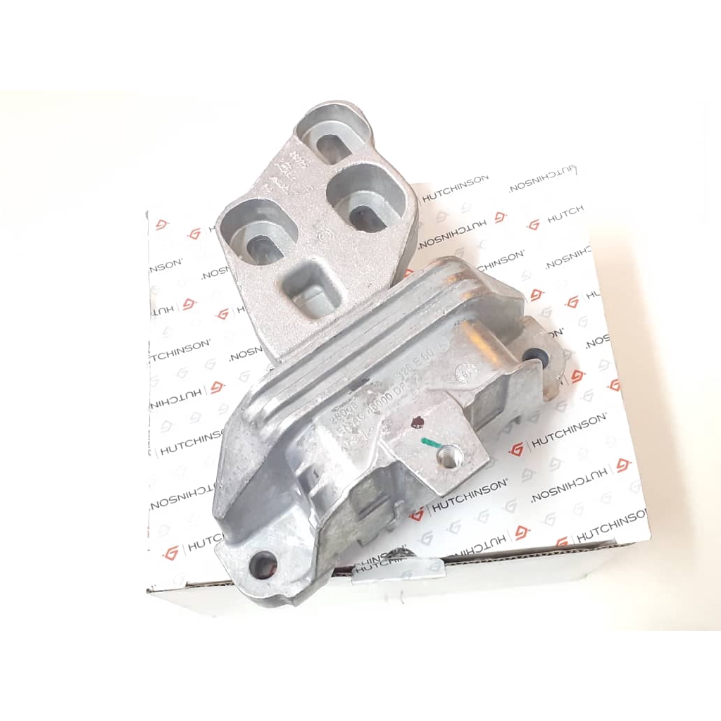 Mercedes Benz Transmission Gear Box GearBox Mounting Left Side HUTCHINSON FRANCE OEM W176 W117