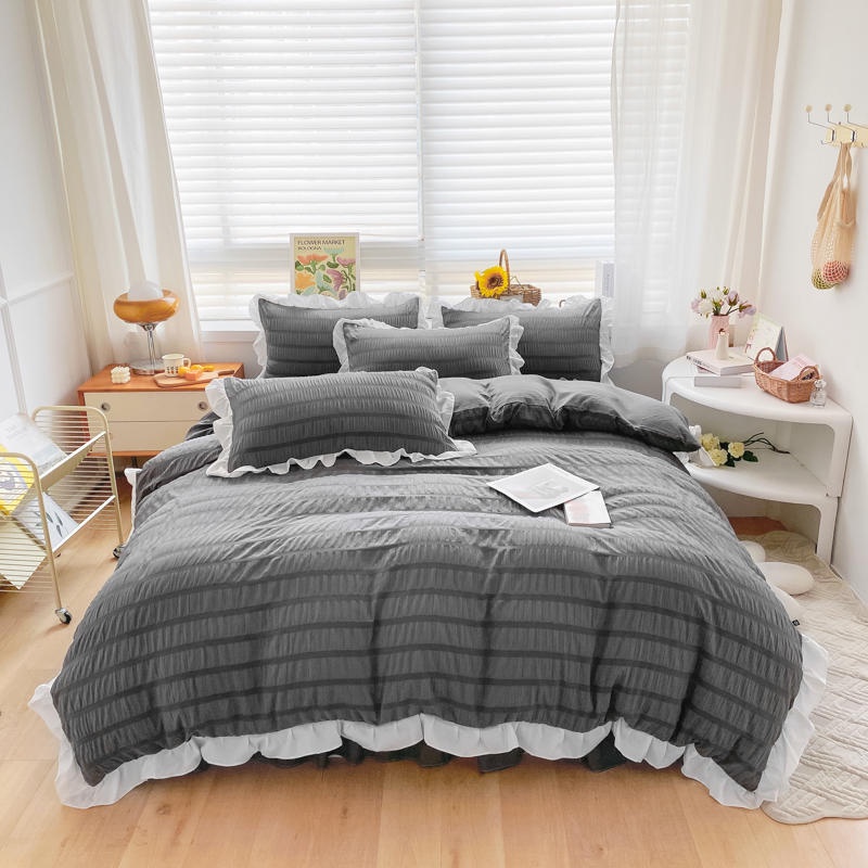 4 IN 1 Princess Style Bedding Set Seersucker Solid Style Quilt Flat