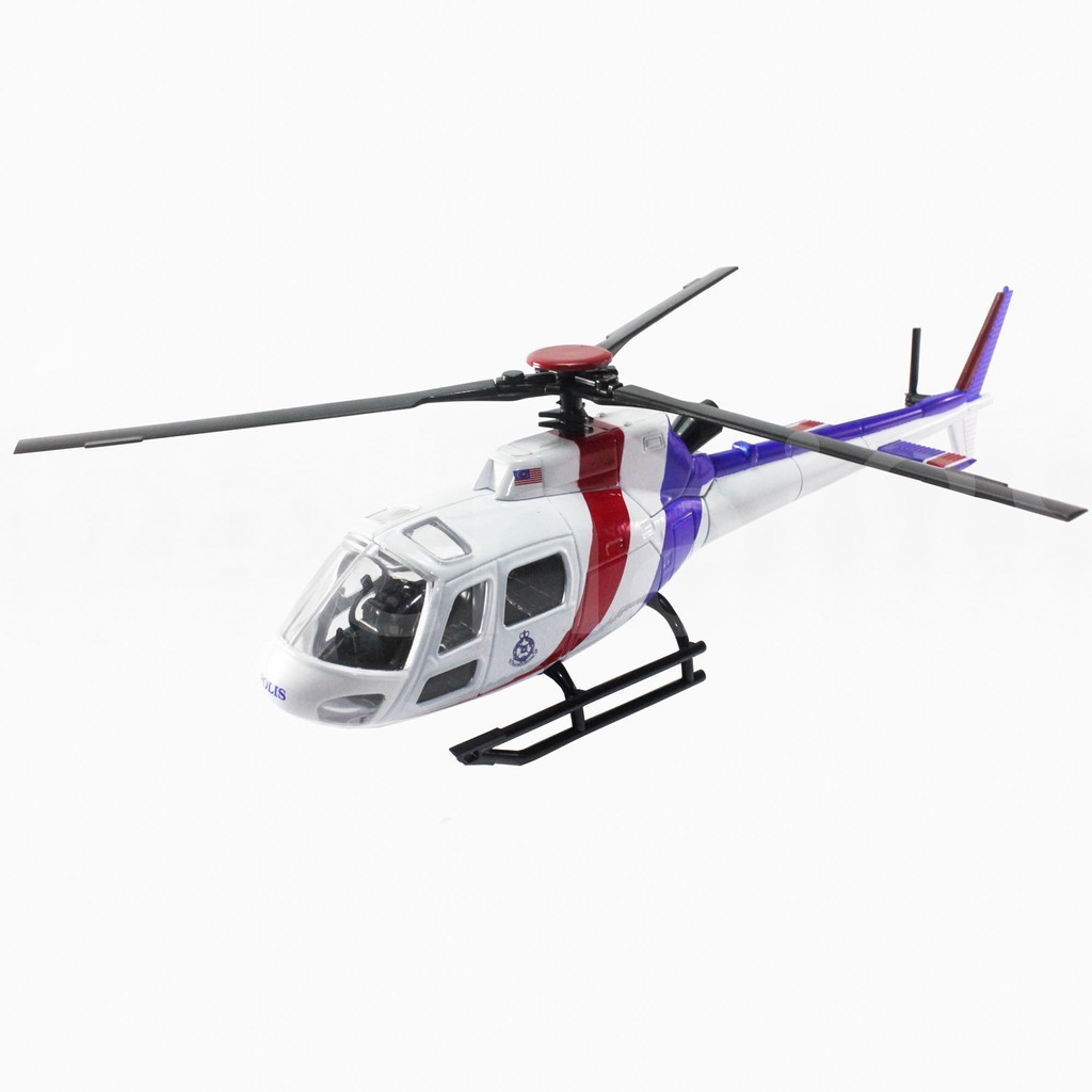 Helikopter Polis Diraja Malaysia Salutt dengan polis