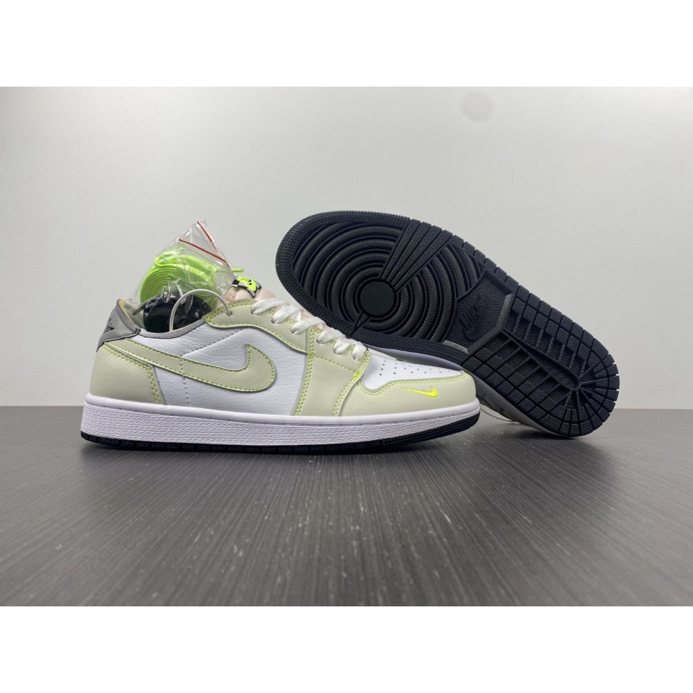 Readystock Nk Air Jordan 1 Low OG White/Ghost GreenBlack Basketball