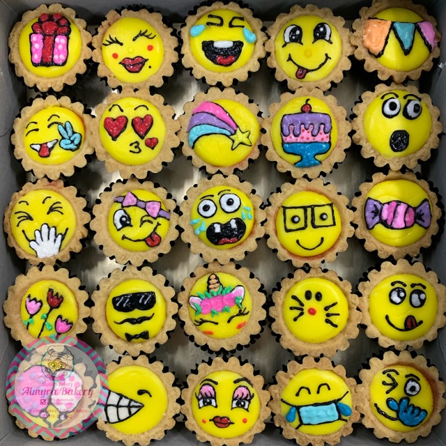 Cheese Tart Design Emoji hybrid art