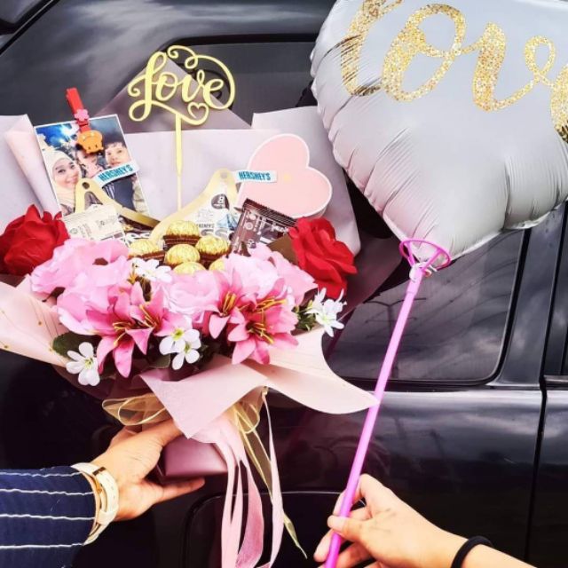 Surprise Delivery Area Kuala Lumpur (KL) & Ampang . Bouquet Cake Hadiah