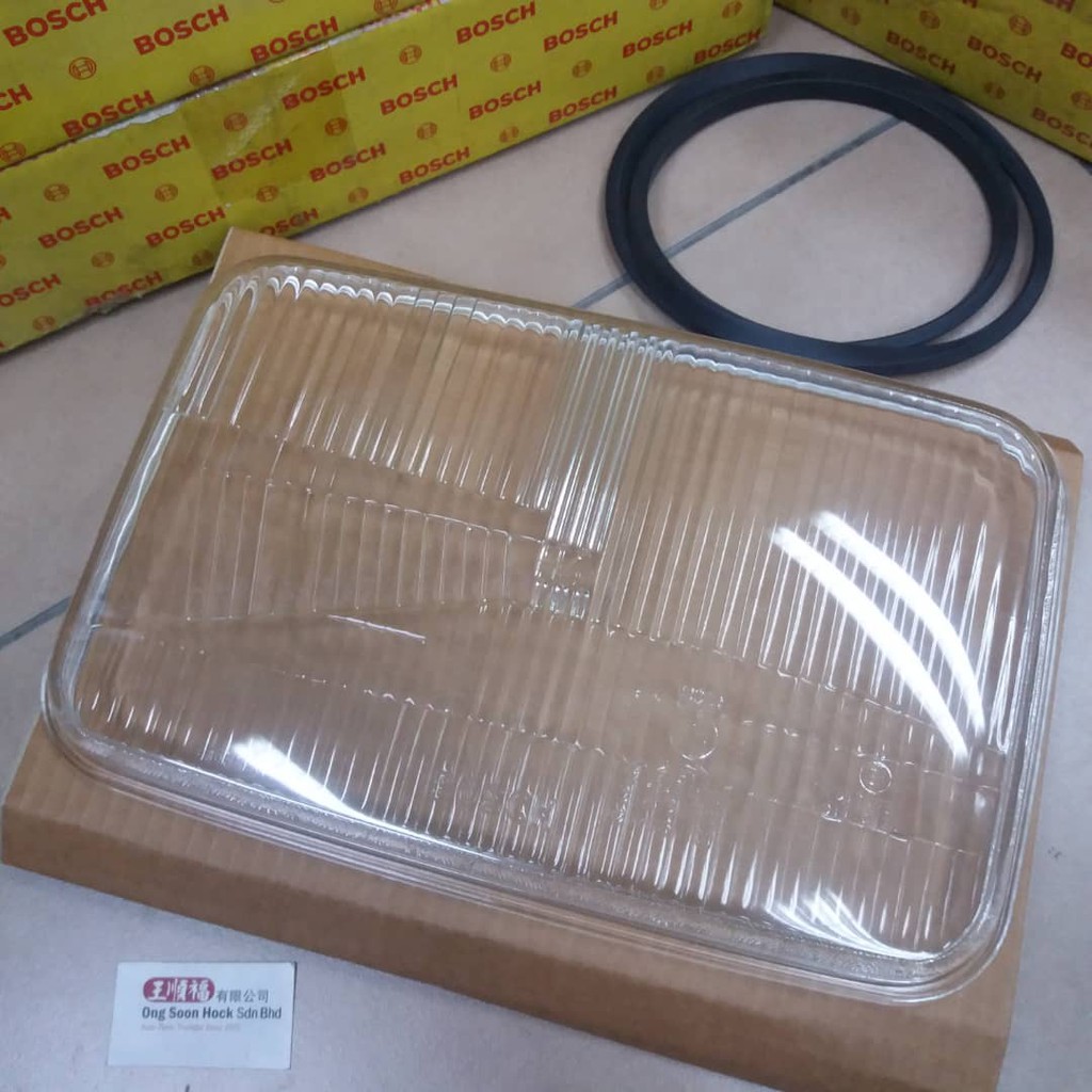 Scania Headlamp Lens with rubber seal NOS Bosch 1305 620 963 headlight