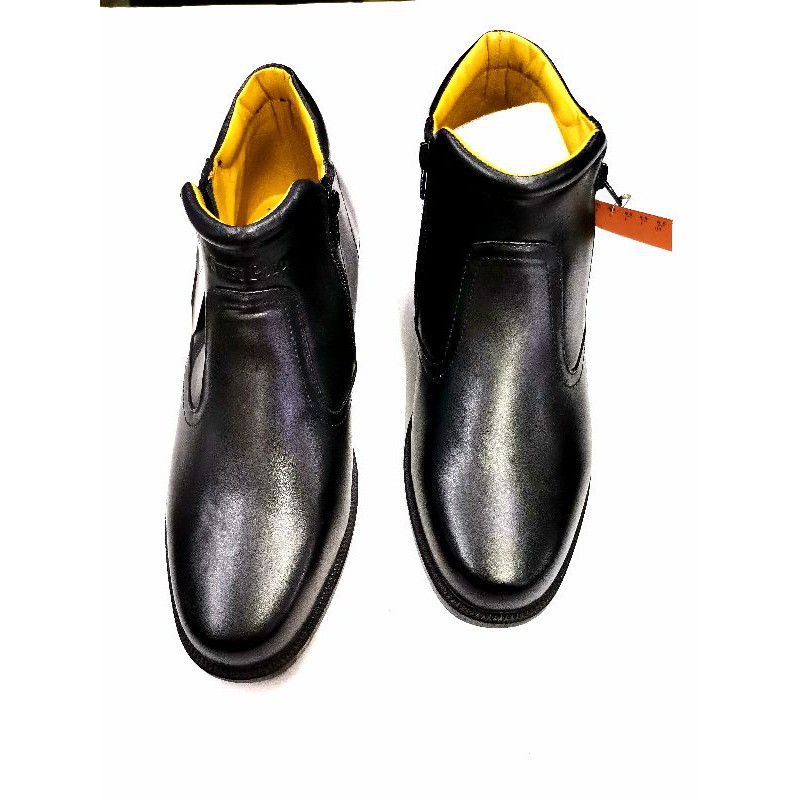 Awasome Kasut Polis Lelaki 2022