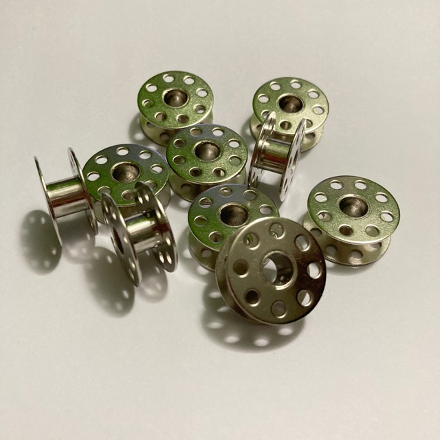 READYSTOCK 15pc bobbin Industrial Sewing Machine / Bobbin Highspeed