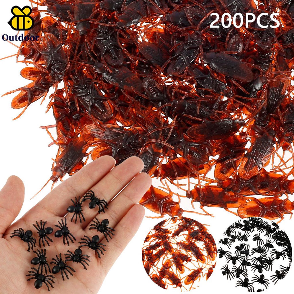 200Pcs Realistic Bugs Prank Fake Roaches Plastic Cockroaches Bug Small