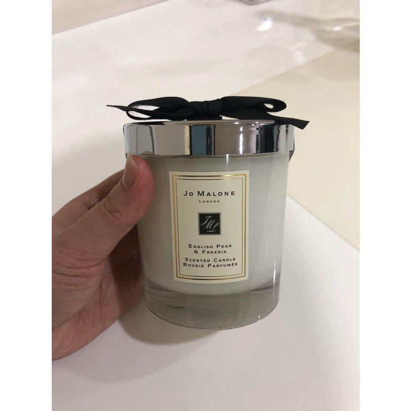 Jo Malone English Pear & Freesia Scented Candle Bougie Parfumee 200g