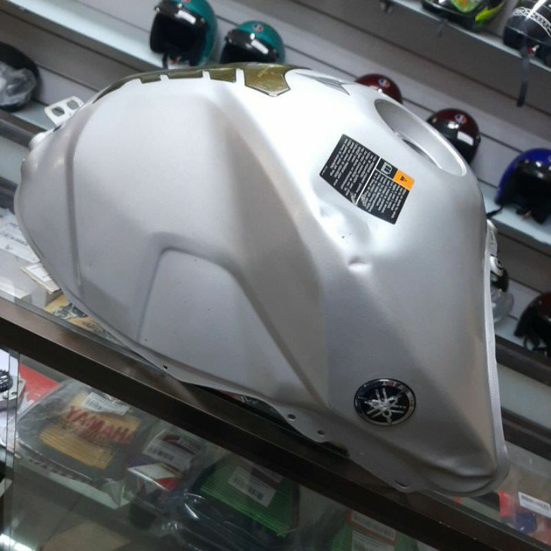 (Used)Yamaha Mt09 Fuel Tank Shopee Malaysia