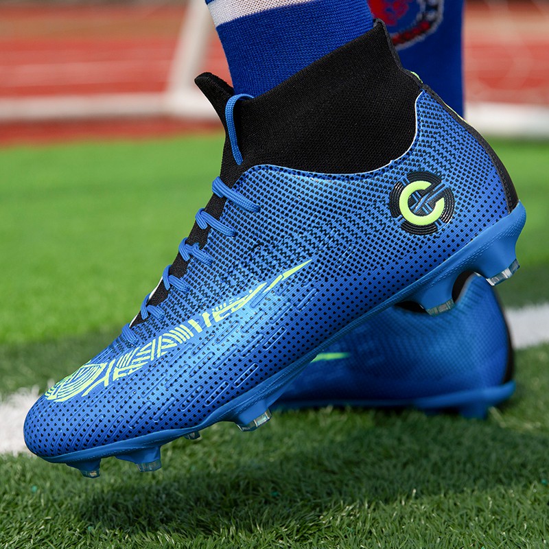 Comfortable Soccer Cleats COMFORT