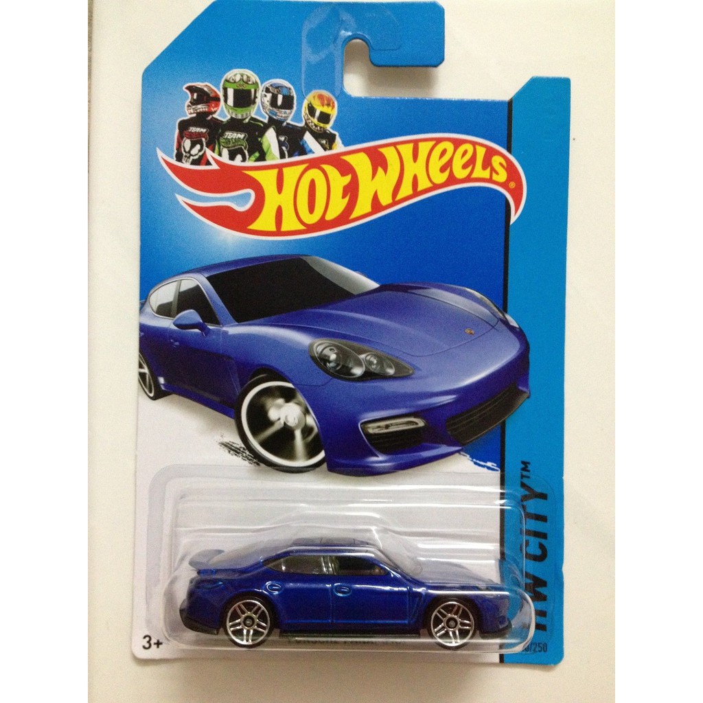 Hot Wheels 2014 040/250 HW City Porsche Panamera Blue MOSC