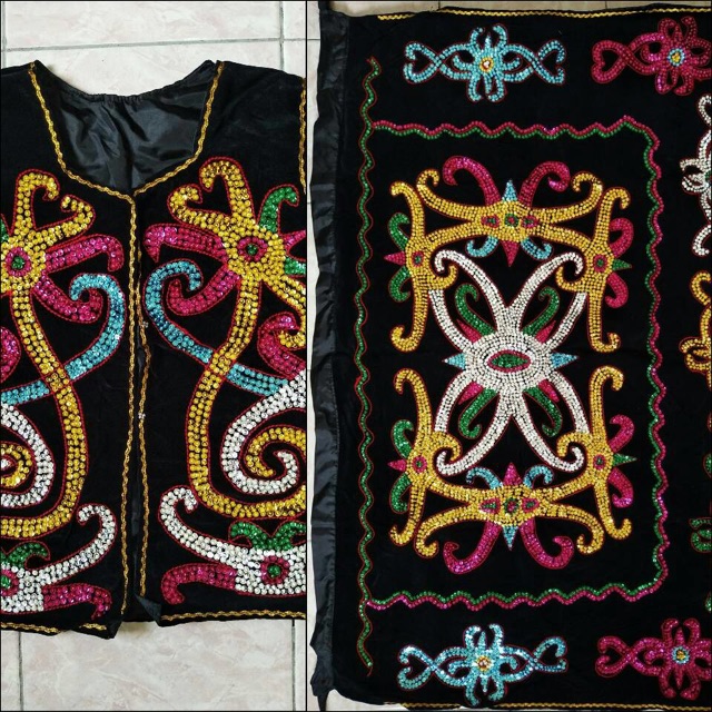 Trainees2013 Corak Kadazandusun Motif