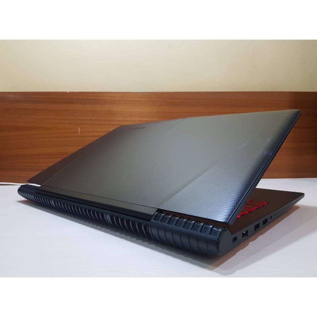 Lenovo Legion Y520 ,i7 7th, GTX1050 Gaming Laptop (Used Gaming Laptop