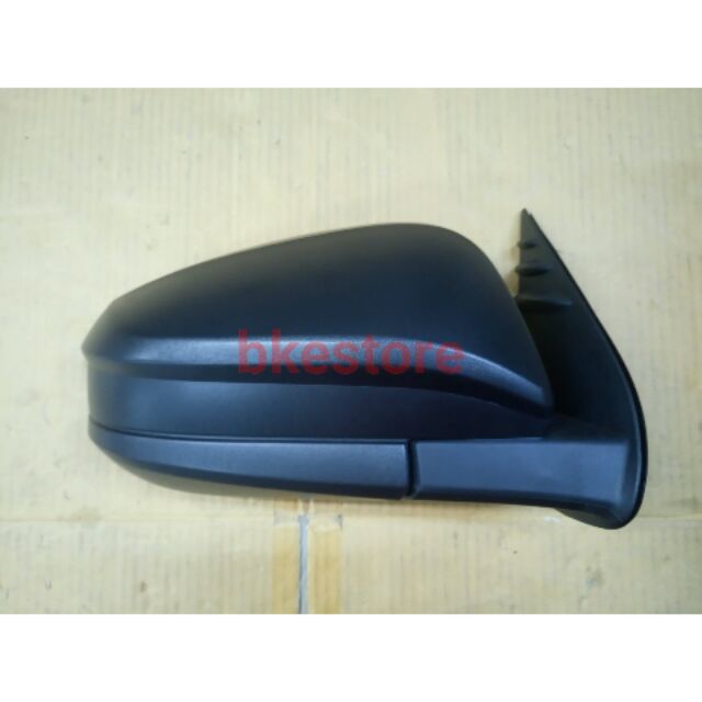TOYOTA HILUX REVO GUN125,126 (single cabin) side mirror black (Manuel