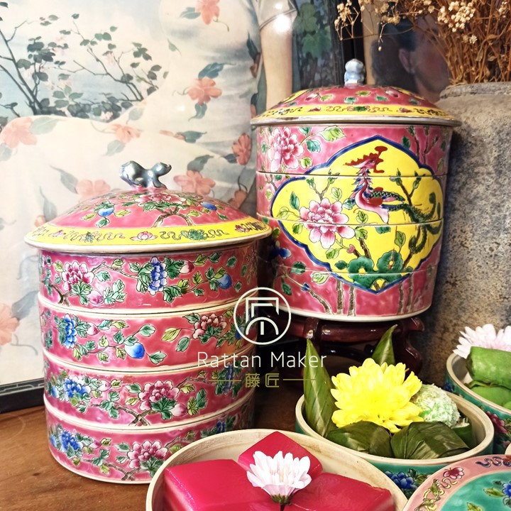 [Red] Baba Nyonya TIffin / Tingkat Ceramic Porcelain / Food Carrier